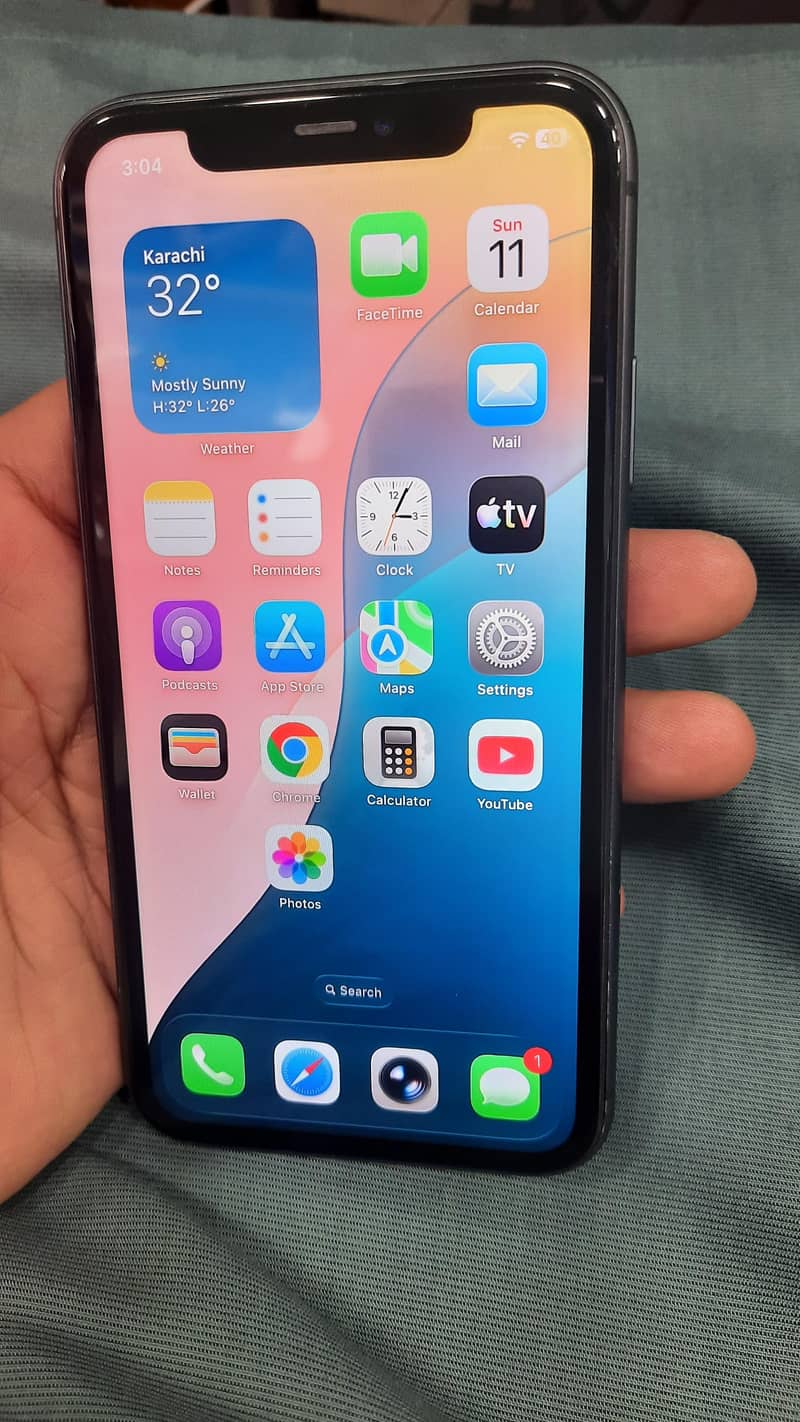 Apple iPhone 11 7