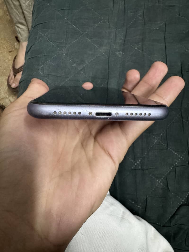 Apple iPhone 11 1