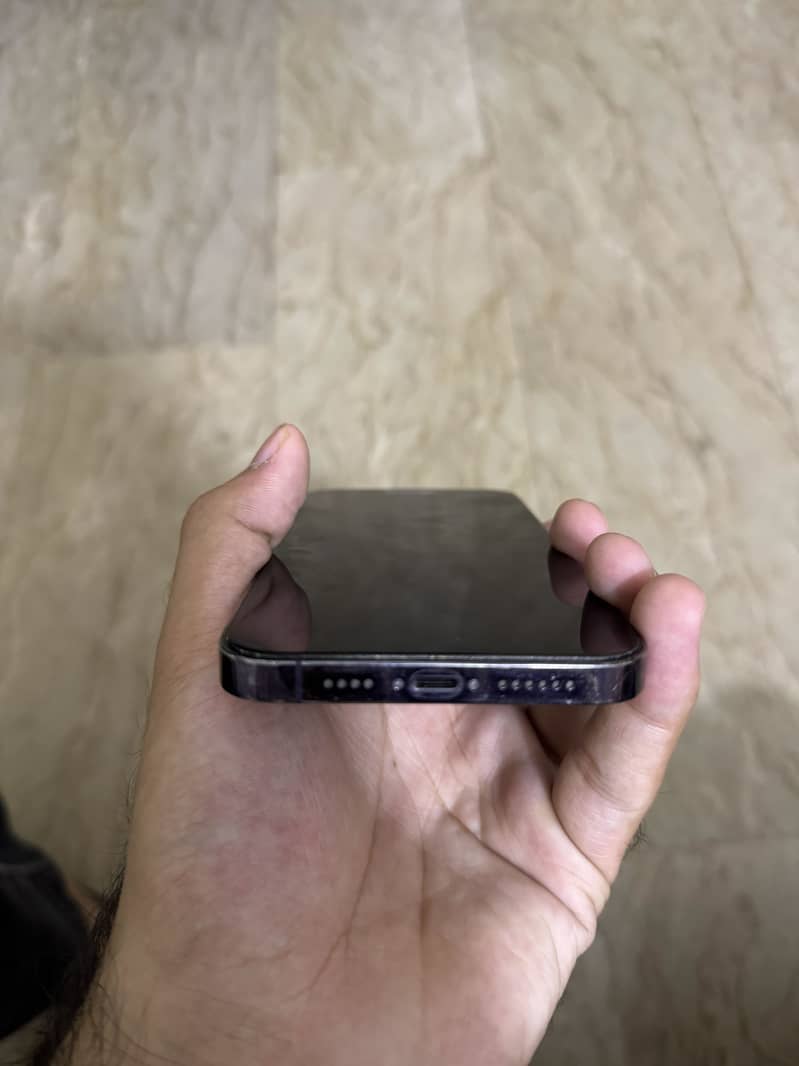 Apple iPhone 14 Pro Max 7