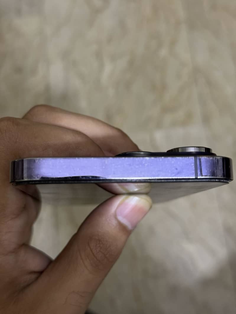 Apple iPhone 14 Pro Max 8