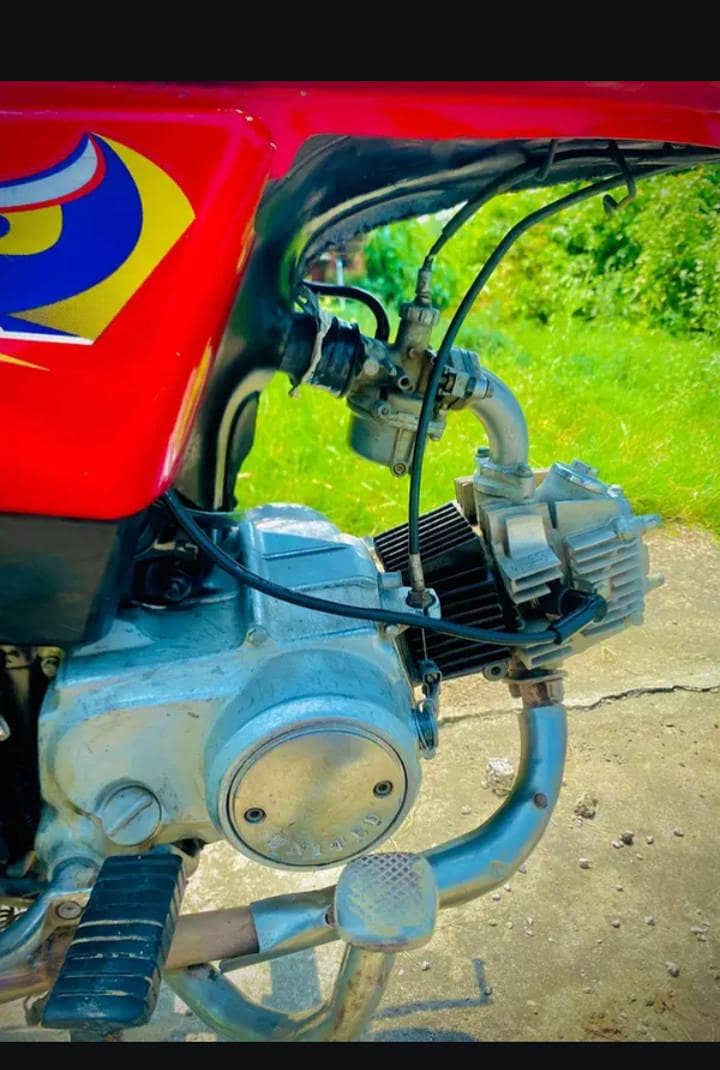 United 70cc 1
