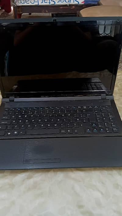 American Brand LAPTOP (RM EDUCATION) FOR URGENT SALE