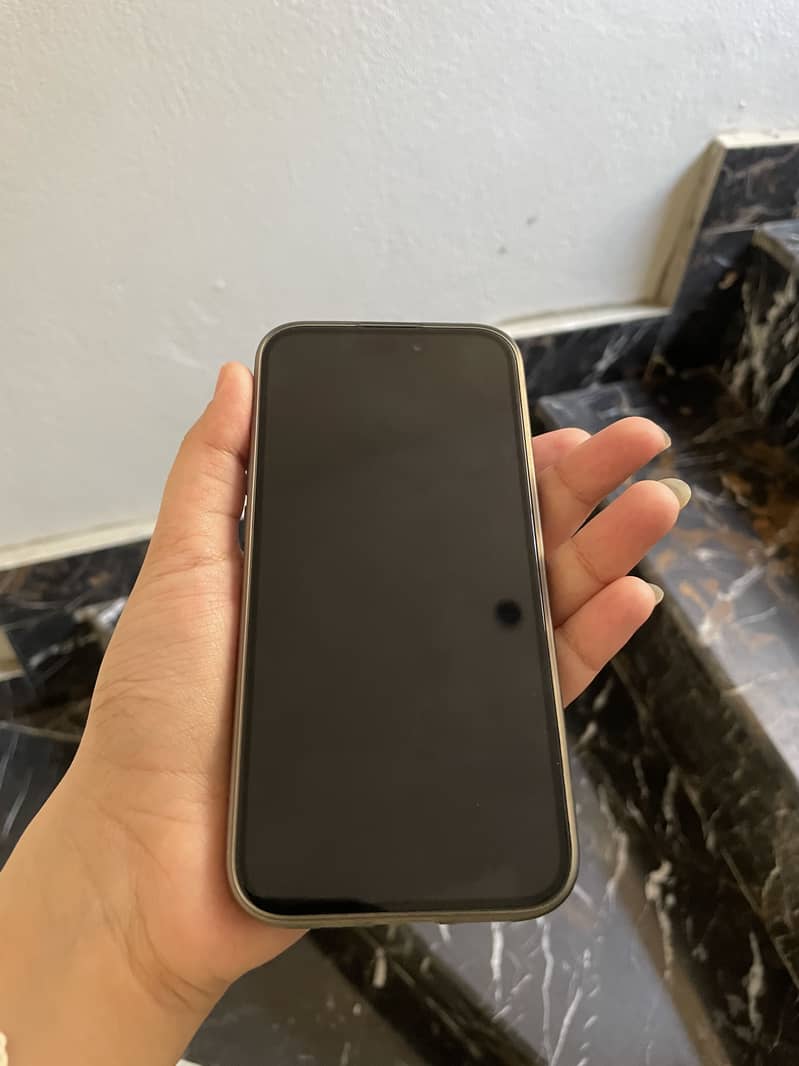 Apple iPhone 15 Pro 5