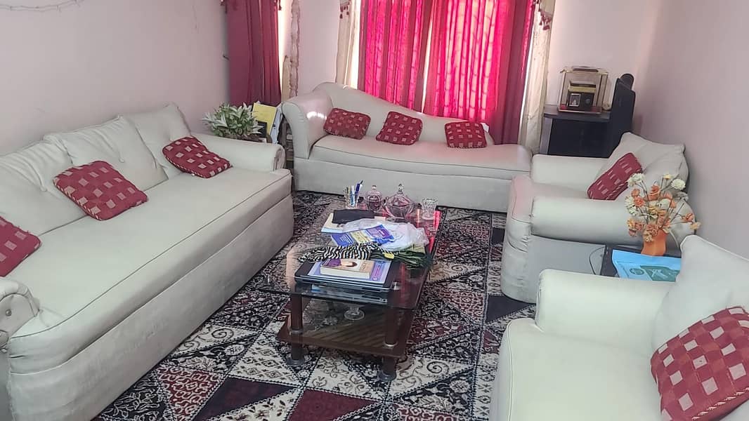 7 seater sofa set. . . 4