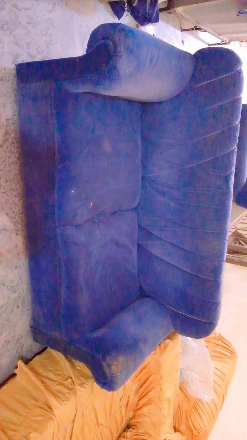 valvet sofa set 1