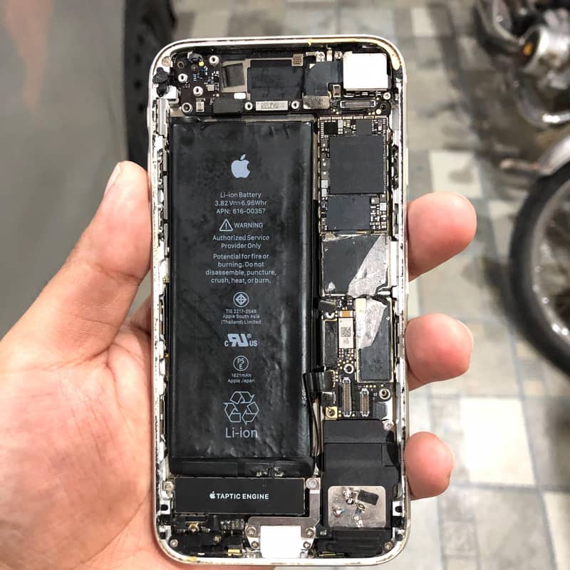 Apple iPhone 8 2
