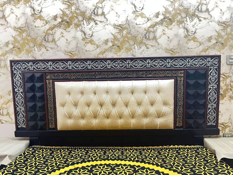 bad 2side tables or ak darasing table 8