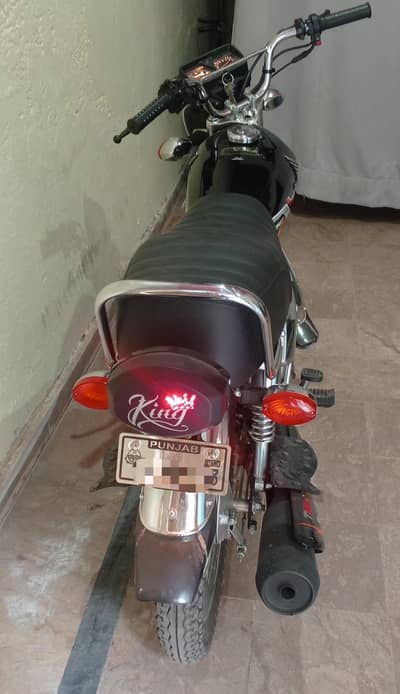 HONDA CG 125 SELF EDITION BLACK SILVER