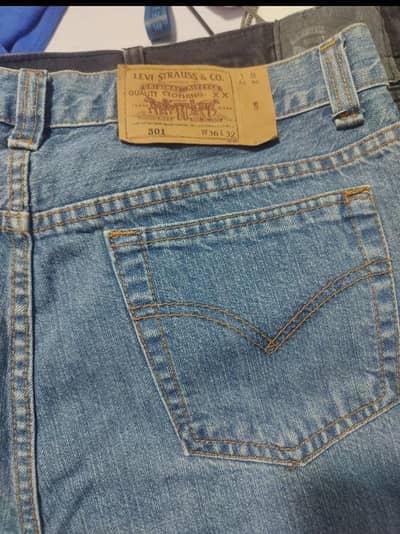 Levi's jeans available in all sizes condition 10/10 Grade A/B