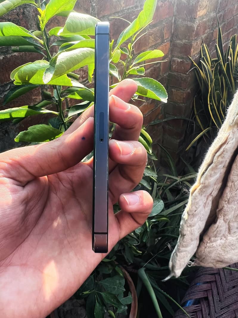 Apple iPhone 5 4