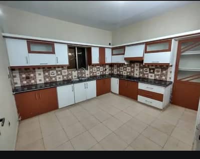 FIRST FLOOR 2BED D/D 200YARD GULISTAN-E-JAUHAR BLOCK 2