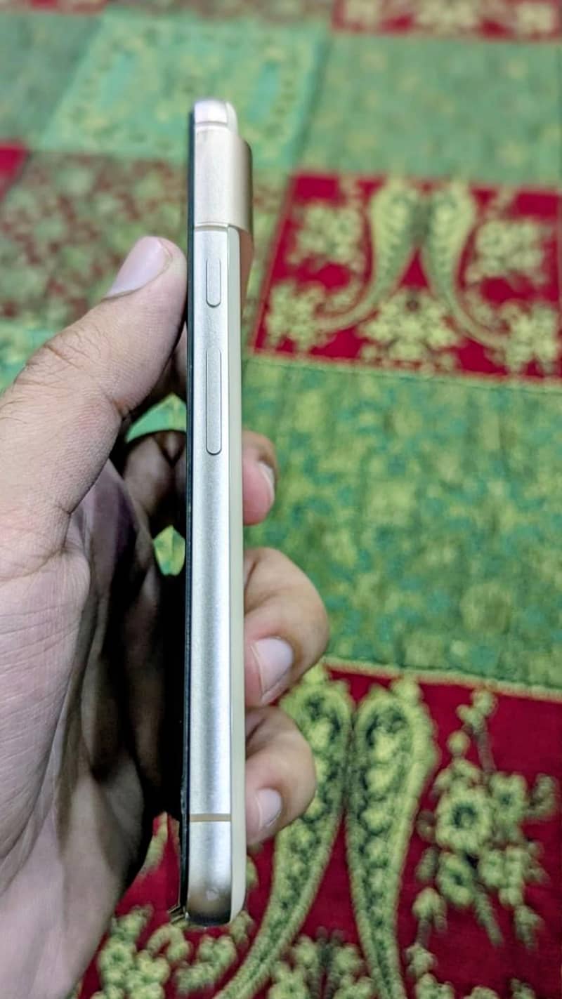 Google Pixel 8 1