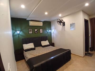 One Bed Apperment Full Furnished For Rant Nishter Block Bahria Town Lahore