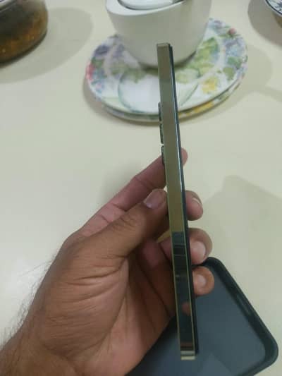 Vivo Y100