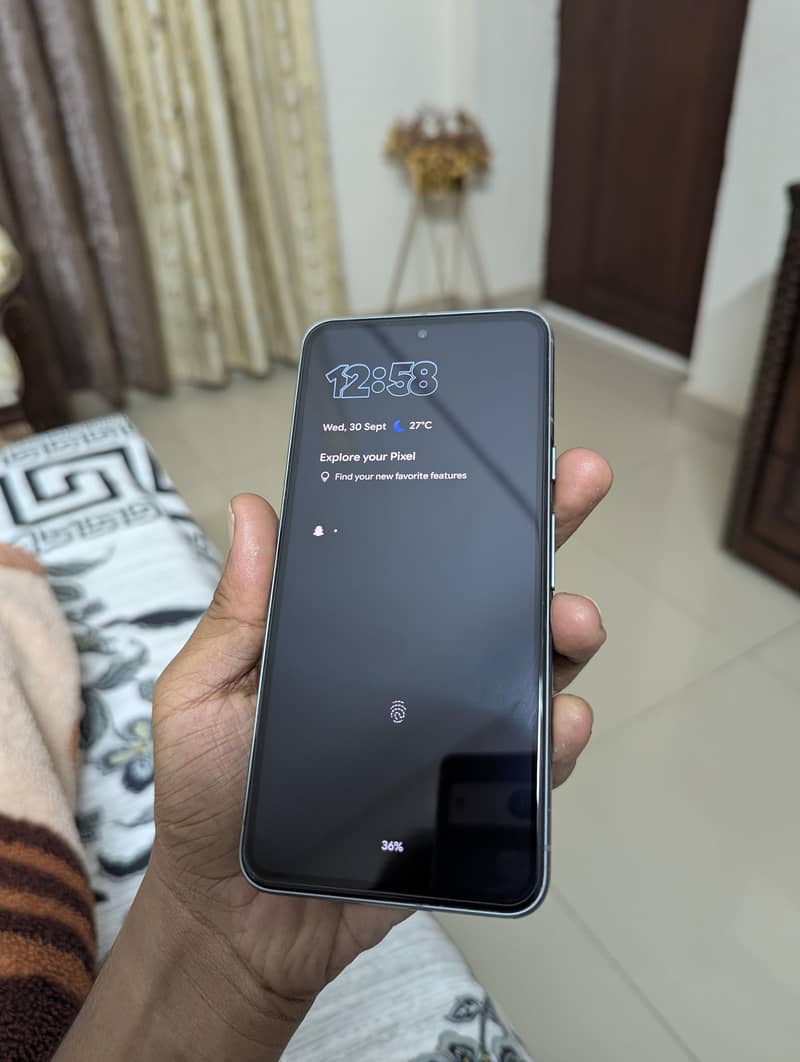 Google Pixel 8 1