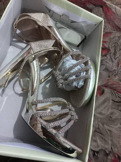 stunning bridal shoes #bridal heel sandals # party wear shoes