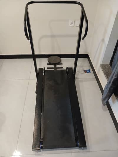 Manual treadmill