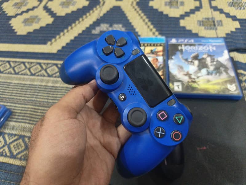 PS4 pro 3