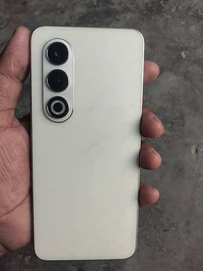 Itel S25 6/128Gb complete box AMOLED screen
