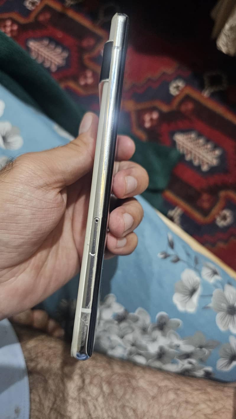 Google Pixel 6 Pro 2