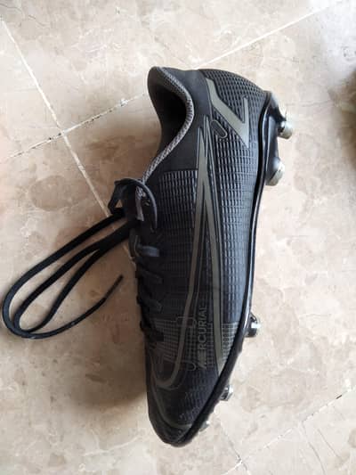 Nike mercurial vapor 14