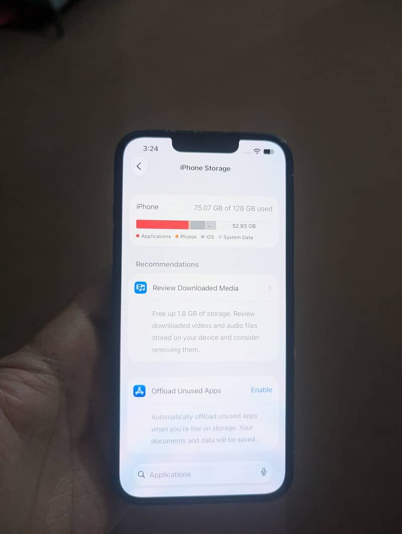 Apple iPhone 13 9