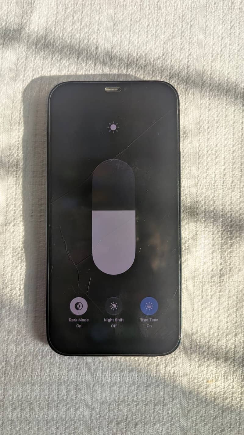 Apple iPhone 12 7