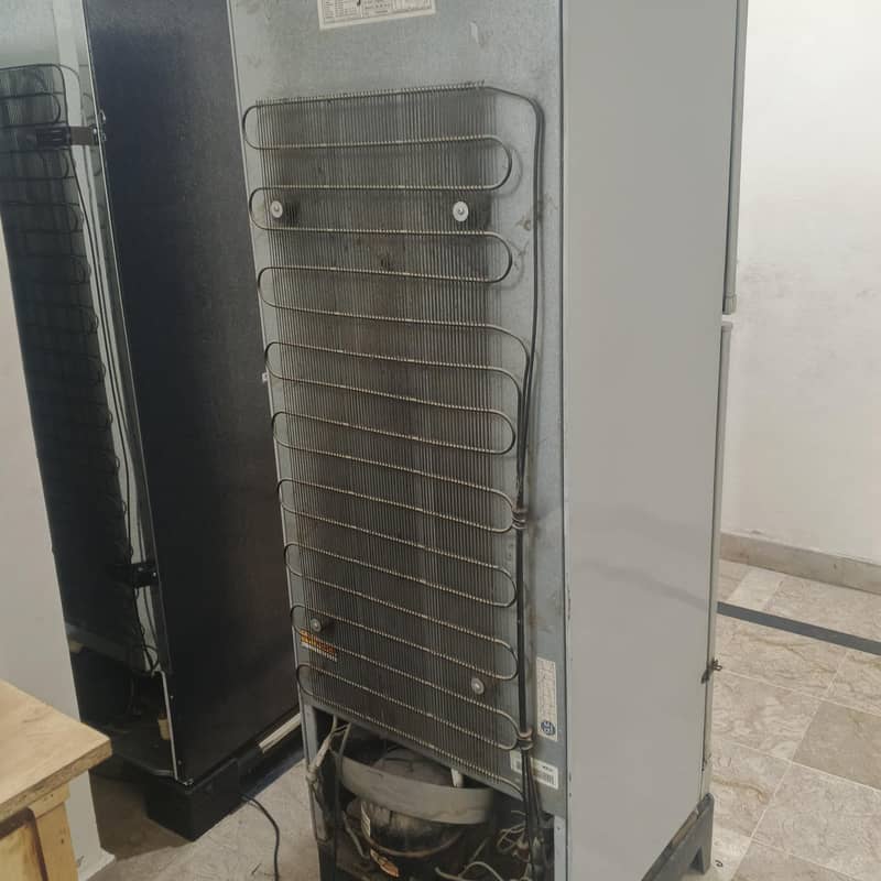 wave Fridge 1