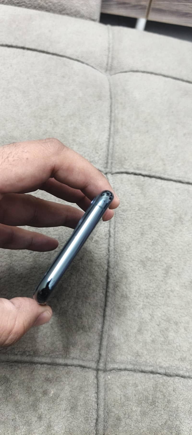 Apple iPhone 11 Pro Max 4