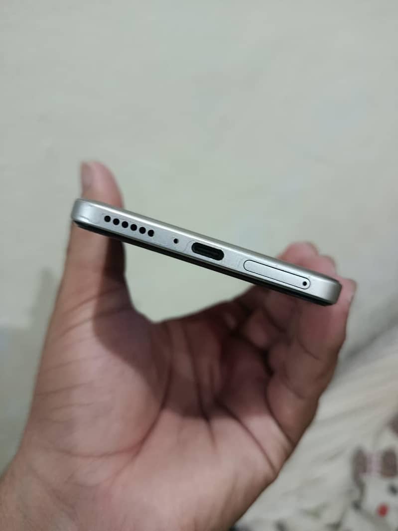 Xiaomi Redmi Note 15 Pro 2