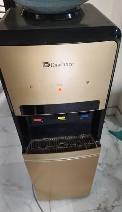 Used Good condition Water dispenser for sale