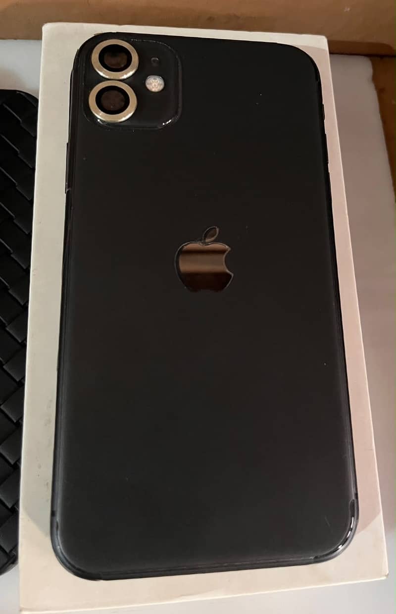 Apple iPhone 11 0