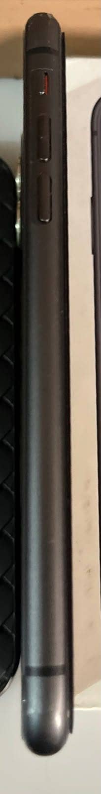 Apple iPhone 11 5