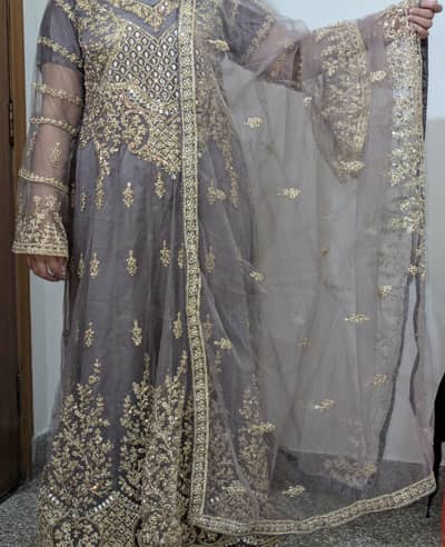 Elegant Grey Formal Maxi for Weddings – 10/10 Condition