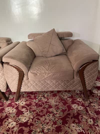 7 seater sofa set.