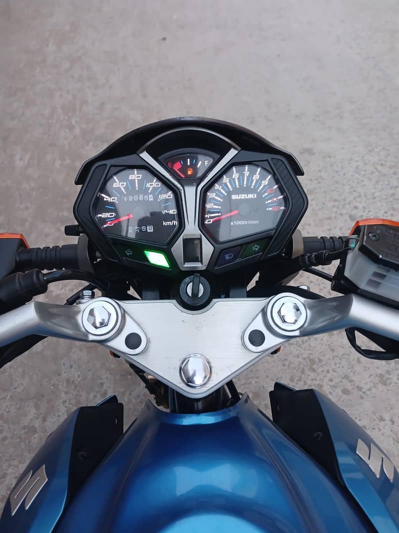 Suzuki 8