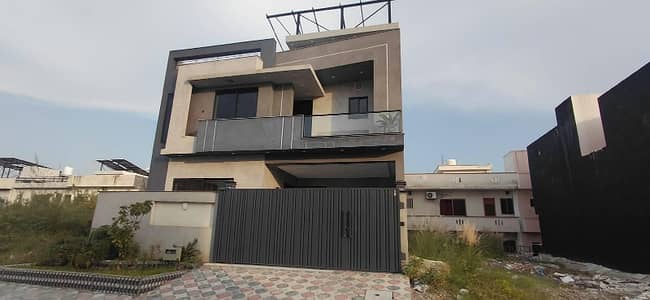 Prominently-Located 1800 Square Feet House Available In MPCHS - Block E