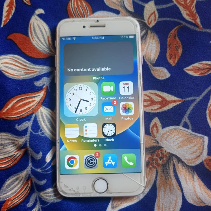 Apple iPhone 8 5