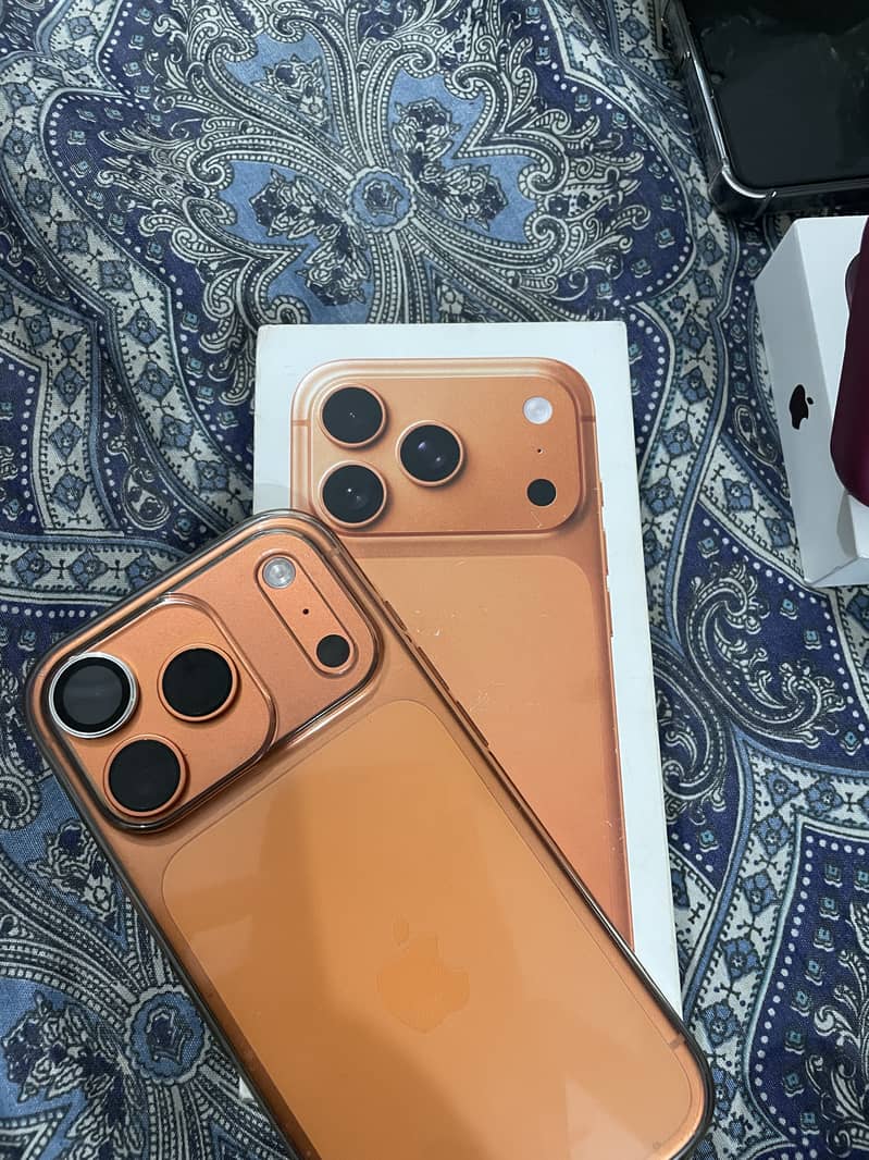 Apple iPhone 17 Pro 0