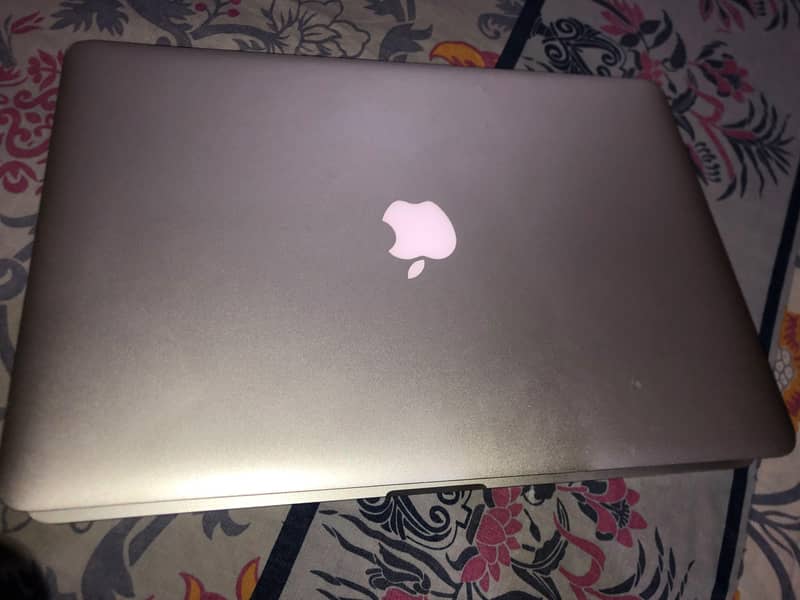 Mac book pro 2013 0