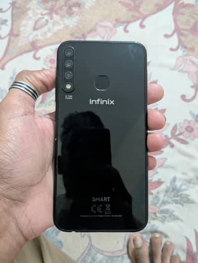 Infinix Hot 10 Play - Mobile Phones - 1120347004