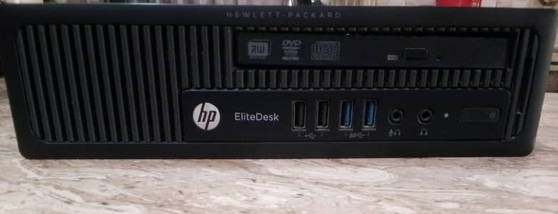 Mini PC HP EliteDesk 800 G1 i5 4th Gen + SSD/HDD + ViewSonic VA2026w L