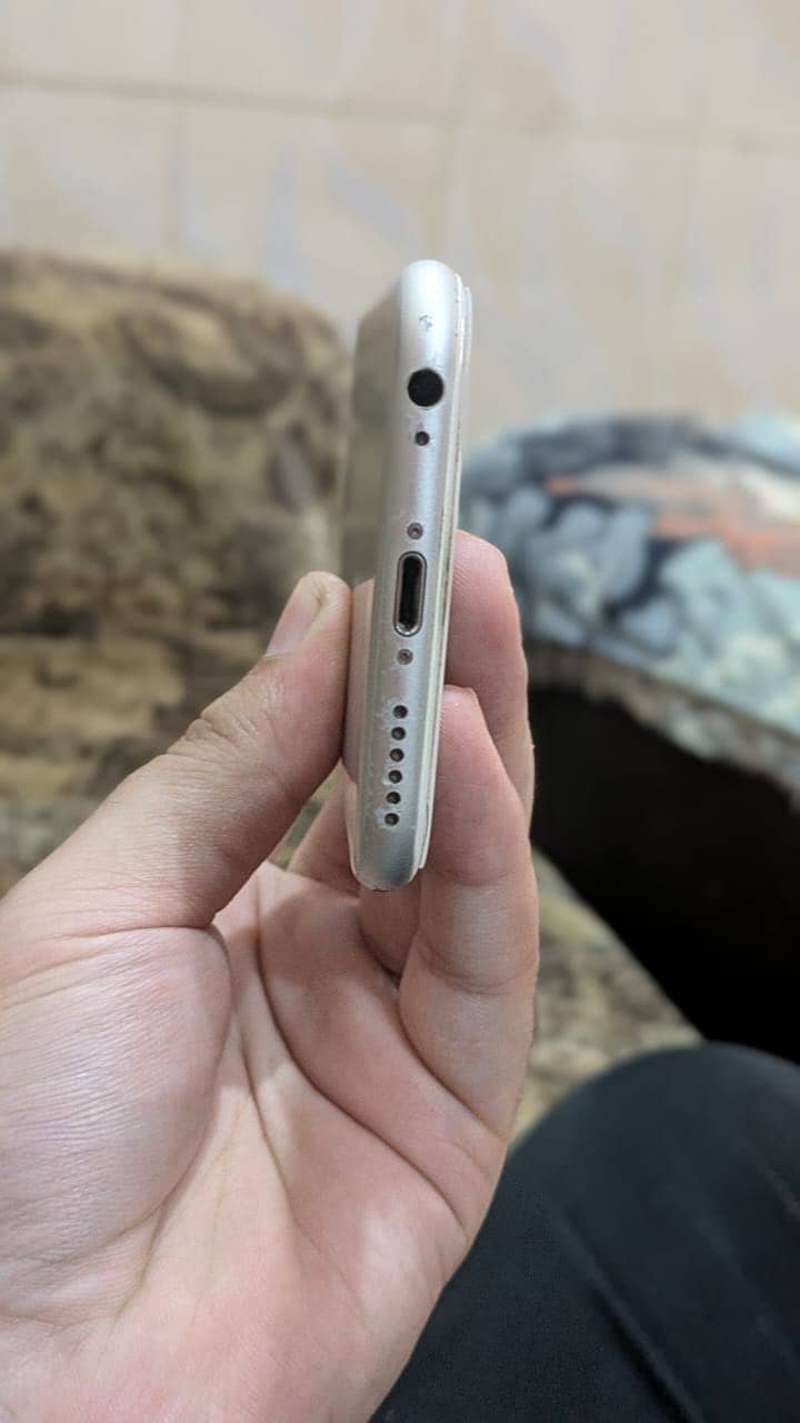 Apple iPhone 6S 2