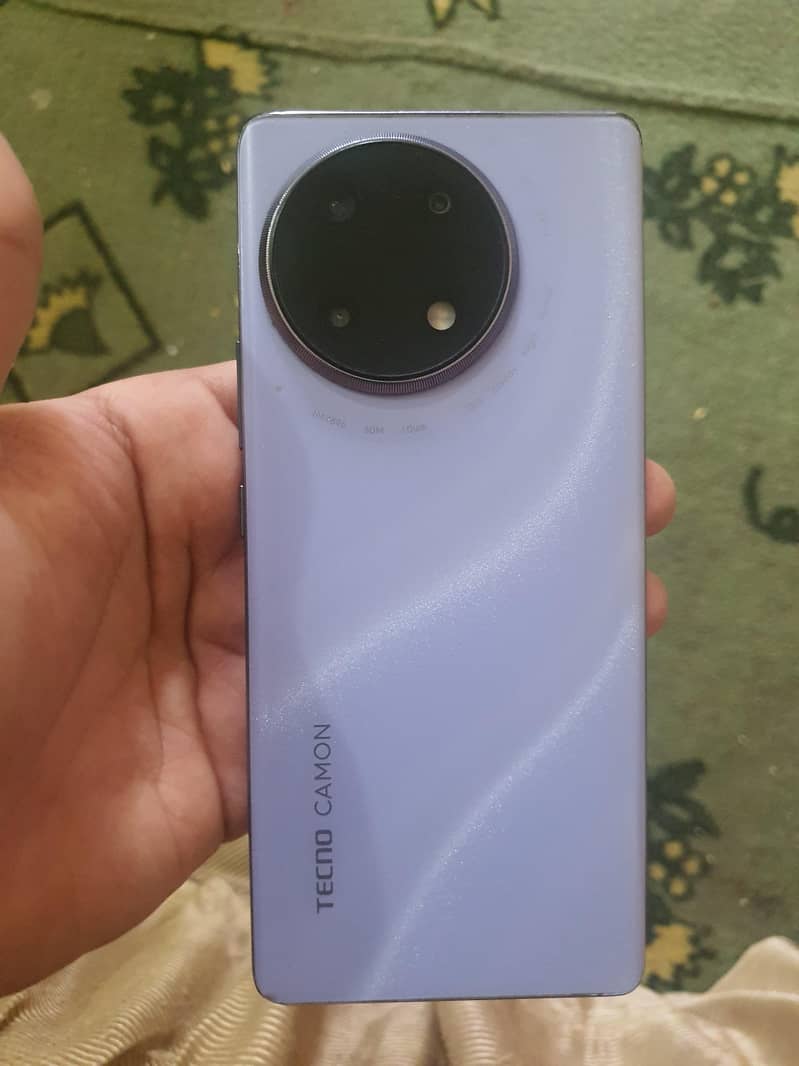 Tecno CAMON 30S 1