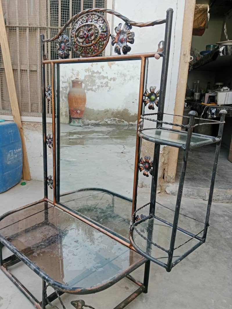 mirror 3