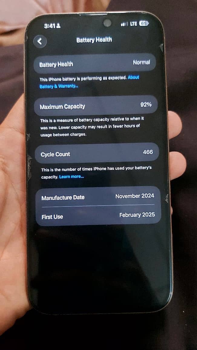 Apple iPhone 16 Pro Max 1