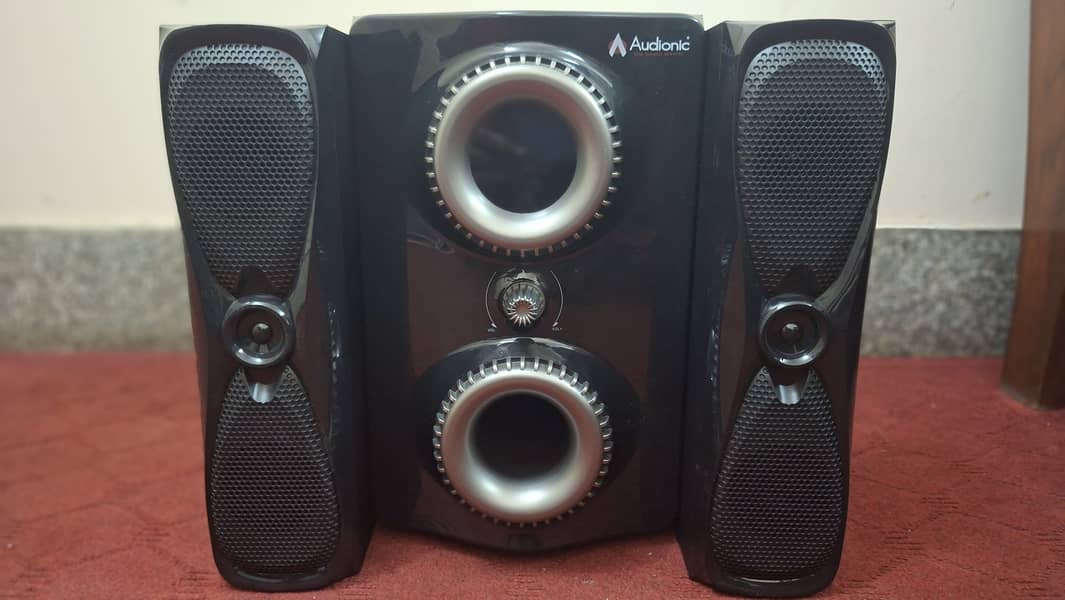 Audionic Rainbow R-35 1