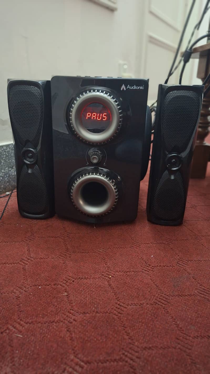 Audionic Rainbow R-35 2