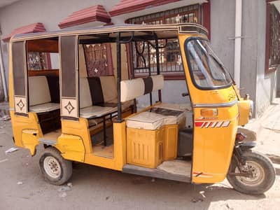 6 seater rikshaw in ORIGINAL Condition for sale