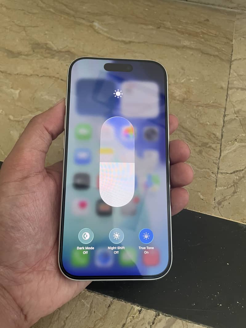 Apple iPhone 17 Pro 5